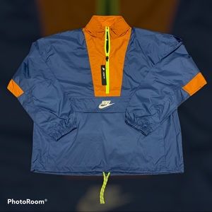 Nike Windbreaker NWT